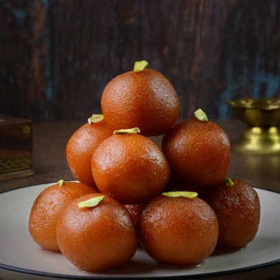 Japan’s Foreign Minister gives a sweet shoutout to gulab jamun before leaving India
