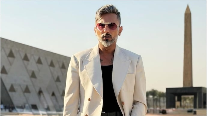 Honey Singh reveals he is bald, says he wears a wig after years of medication. (Credit: Instagram/yoyohoneysingh) Honey Singh clarifies his viral explicit remark