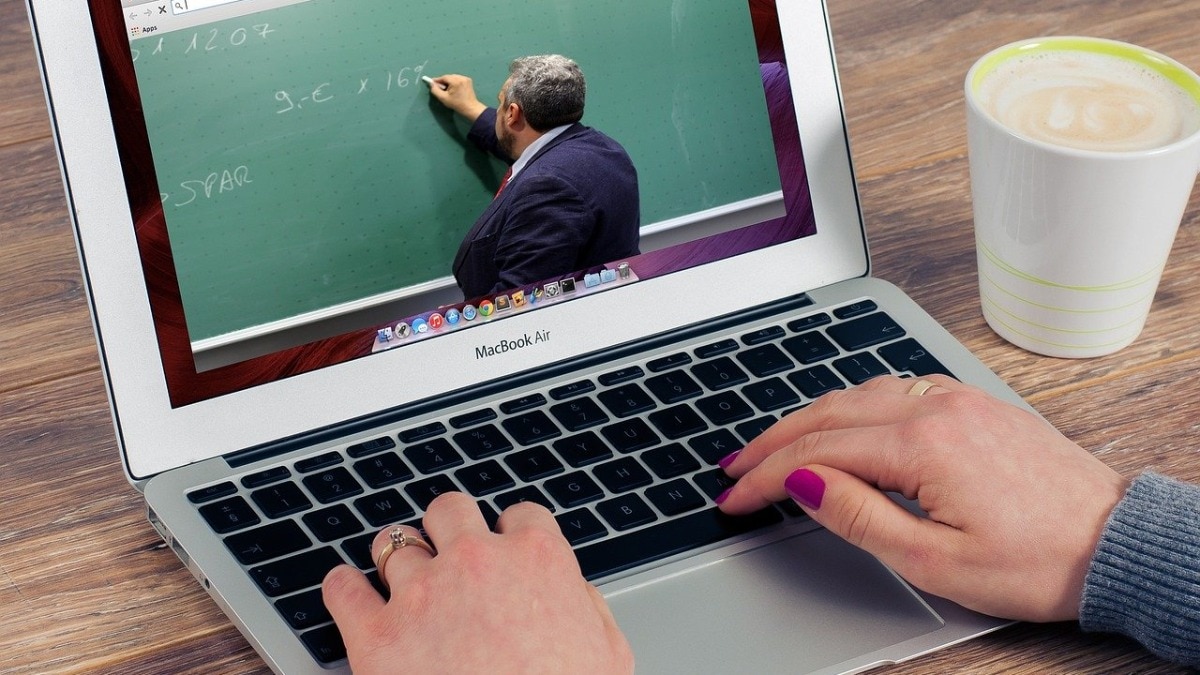 IIT Kanpur launches 4 online MTech courses in AI, energy and smart grids