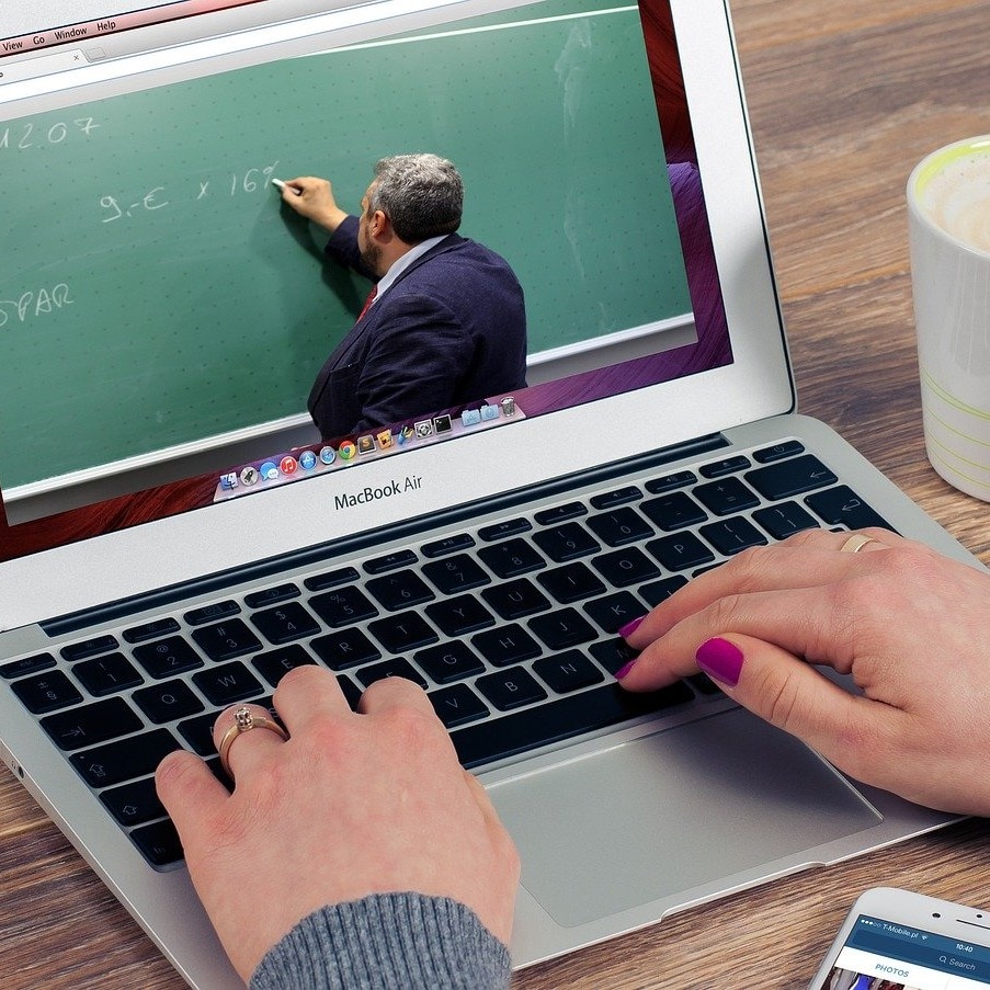 IIT Kanpur launches 4 online MTech courses in AI, energy and smart grids
