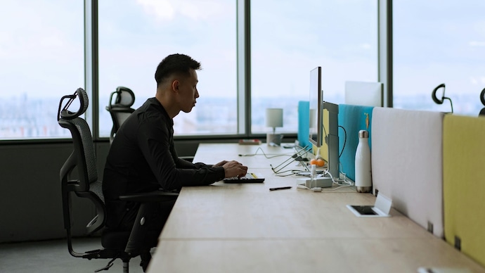 DevOps pro says no to Rs 16 LPA job, gets Rs 20 LPA offer in 2 hours India tech hiring outlook