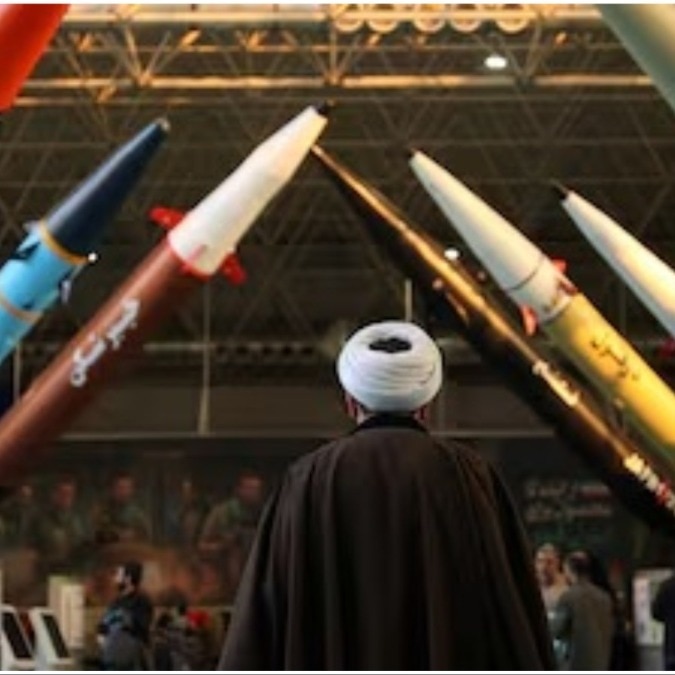 Iran threatens to enrich uranium to weapons grade if attacked by US, Israel again