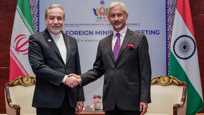 Iranian Foreign Minister Abbas Araghchi with S Jaishankar in New Delhi on Friday Iran US war