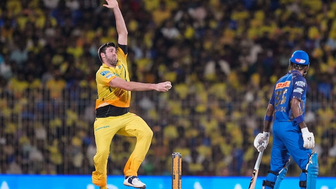 Overton became the death overs specialist for CSK (Courtesy: PTI) Jamie Overton