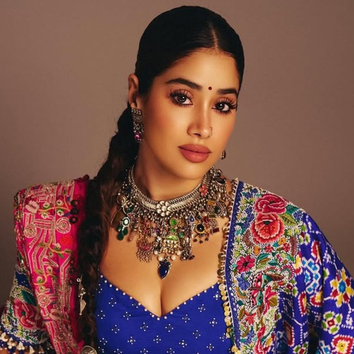 Janhvi Kapoor shares post calling out misleading reports about her alcohol remark