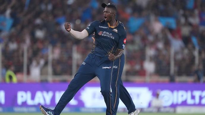 Holder has helped GT to fill the void left by Hardik Pandya (Courtesy: AP) Jason Holder