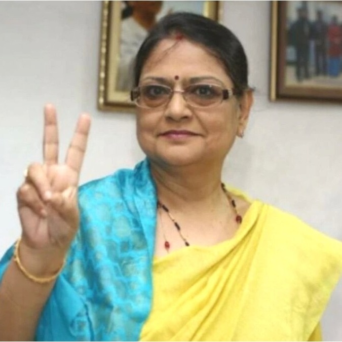 Kakoli Dastidar at Bengal CM's meet day after quitting TMC post stirs switch buzz