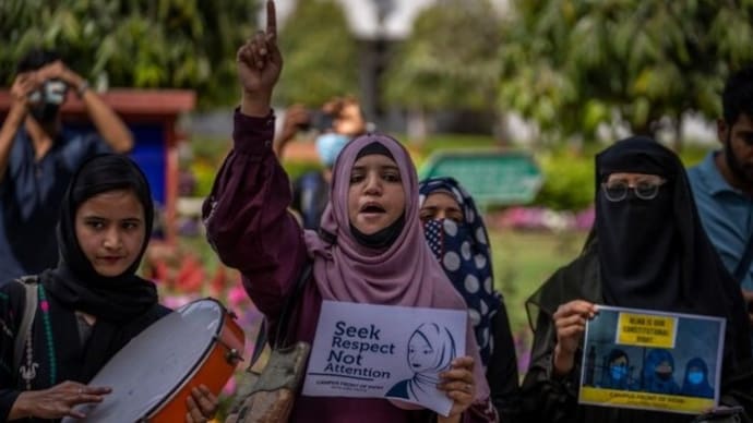 Karnataka withdraws 2022 order banning hijab, sacred thread in schools. (PTI File Photo) Karnataka hijab row