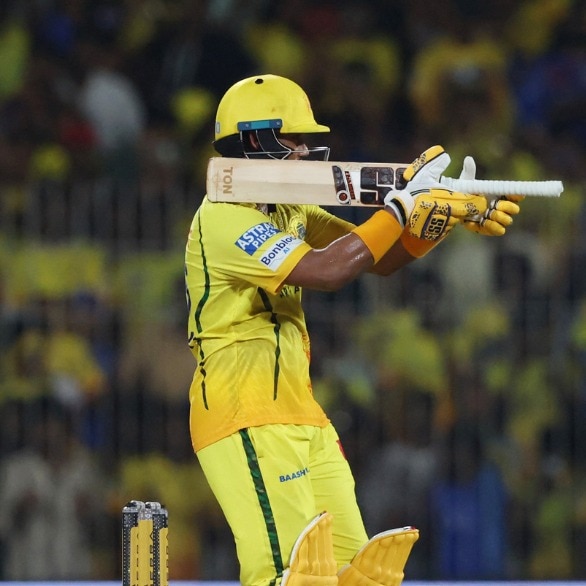 Kartik Sharma recreates MS Dhoni's gun celebration after maiden IPL fifty vs MI
