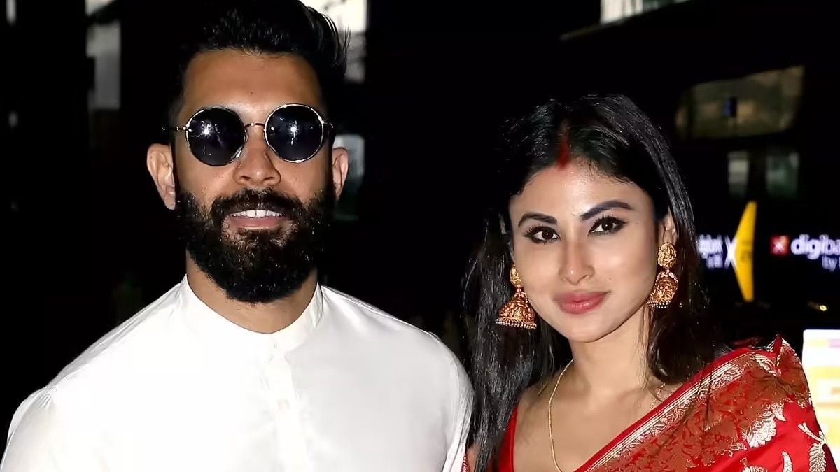 Mouni Roy archives wedding pics, husband Suraj deletes Insta account amid rift buzz