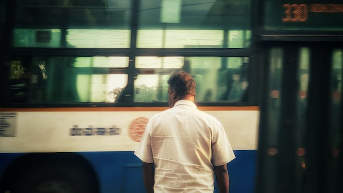 Man calls Bengaluru his loneliest city despite having active social life, shares why (Photo: Representational Image from Pexels) Man calls Bengaluru his loneliest city Man calls Bengaluru his loneliest city despite having active social life, shares whyMan calls Bengaluru his loneliest city despite having active social life, shares whydespite having active social life, shares why