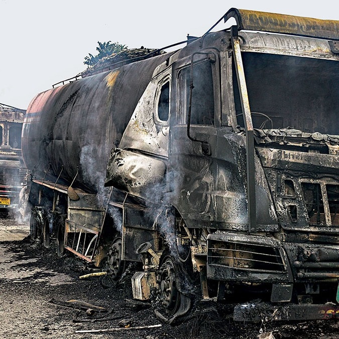 manipur--a-triangle-of-flaming-lines-014908592-16x9.jpg