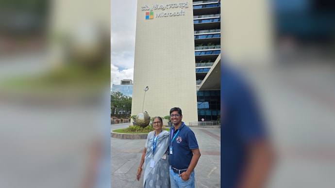 Microsoft techie’s office tour for dadi ends with a message he'll never forget (Photo: Vyanktesh Bajaj/LinkedIn) Microsoft techie’s office tour for dadi ends with a message he'll never forget