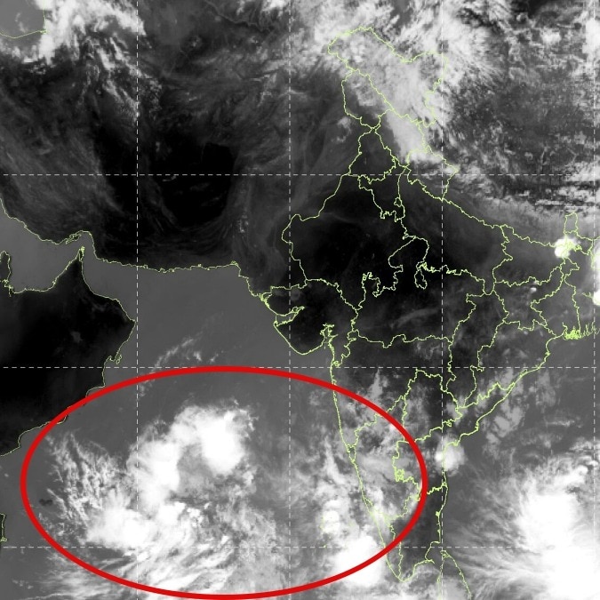Standby for rain: Satellite spots big monsoon clouds approaching India