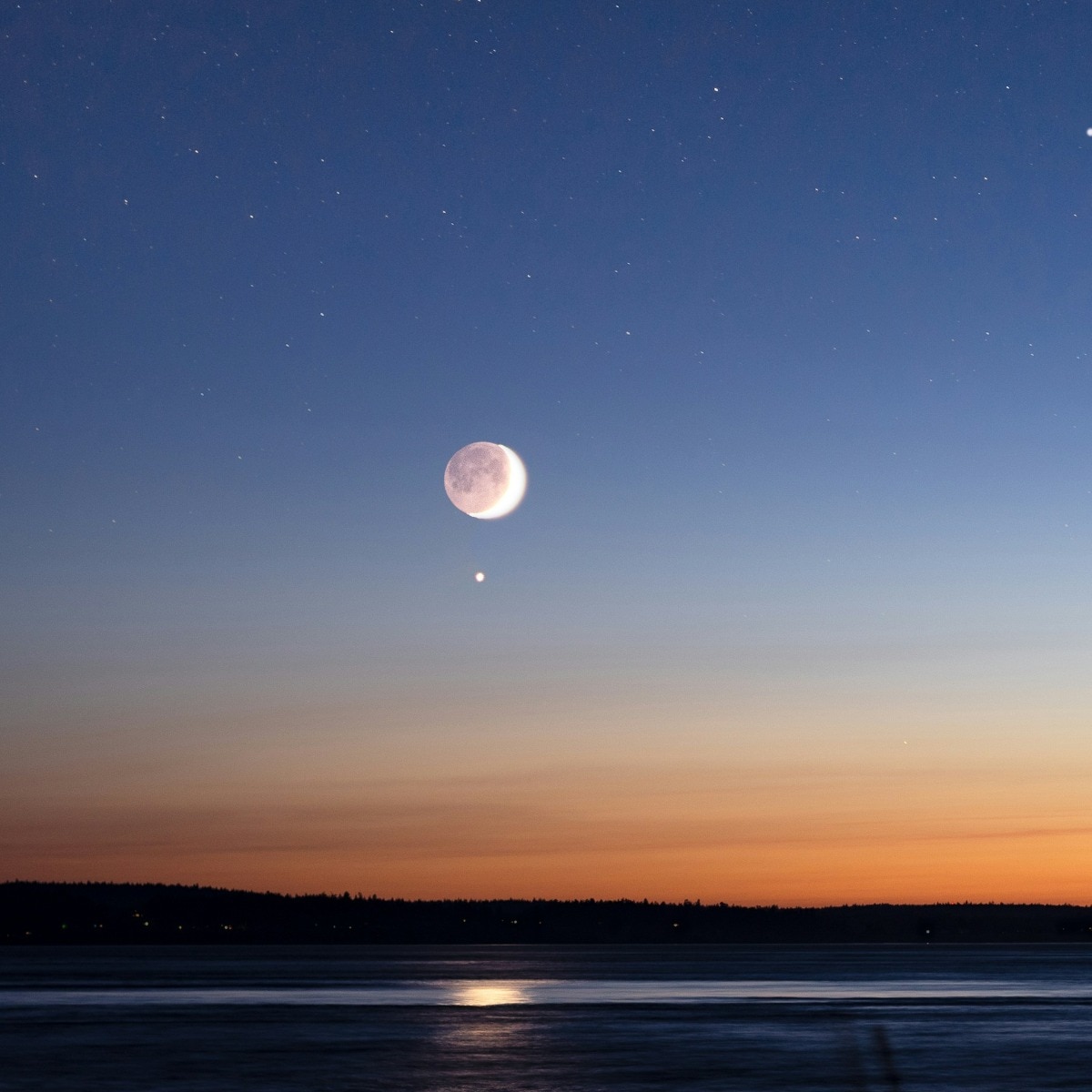Moon and Venus will meet in Indian skies tonight. Here's how to watch
