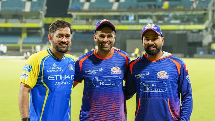 This picture holds 3 T20 World Cup in it. (Photo: X/Mumbai Indians) MS Dhoni, Suryakumar Yadav, Rohit Sharma