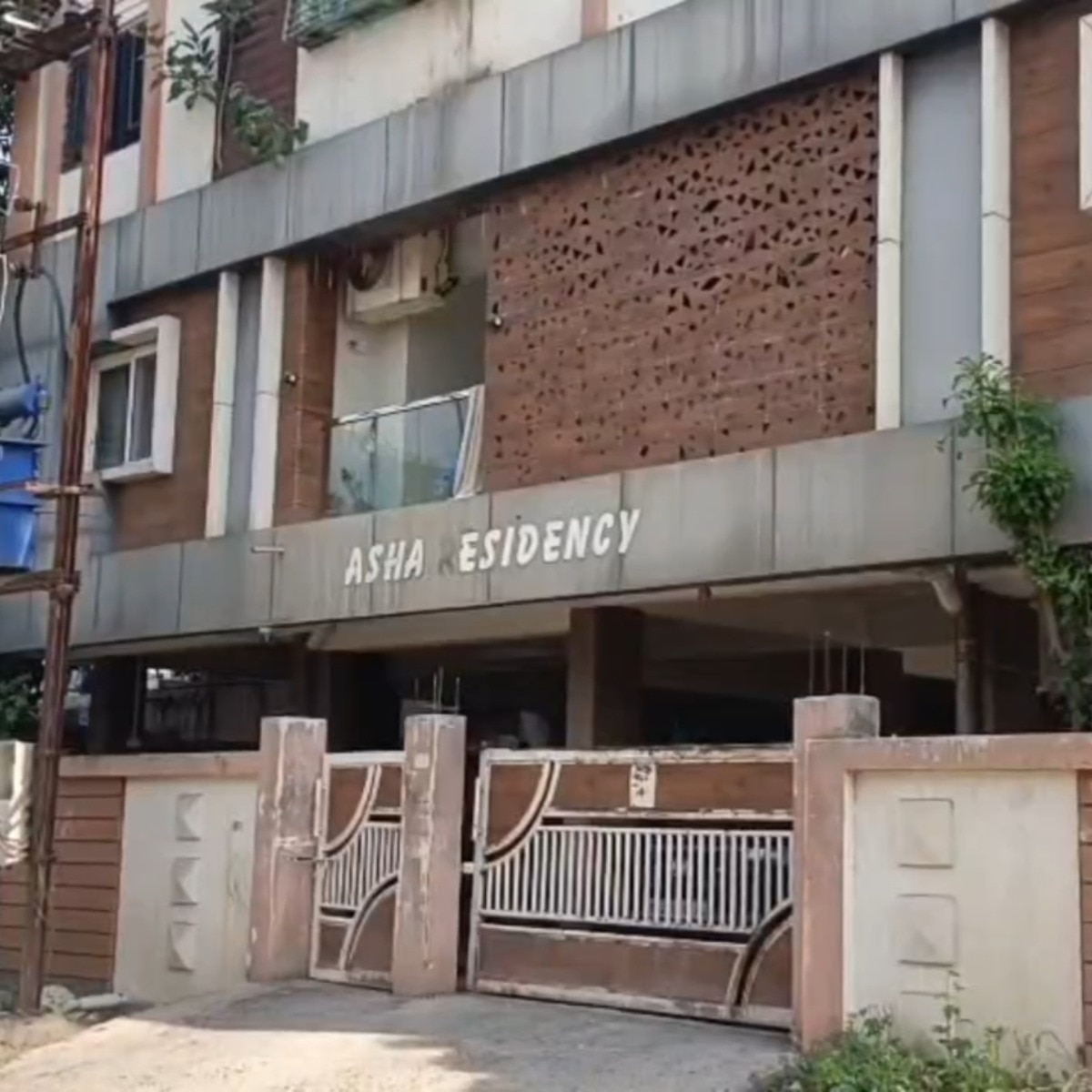 8-hour CBI raid at house of man who bought leaked NEET paper for daughter