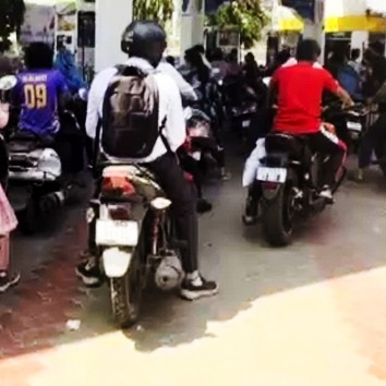 Strong buzz at petrol stations; staff expect stiff Rs 15 hike in fuel prices