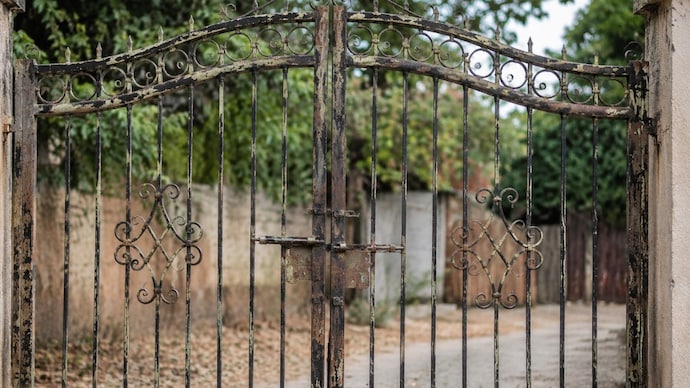 Locals said the gate was old and dilapidated which is why it might have collapsed. (Representational image) Noida gate crash