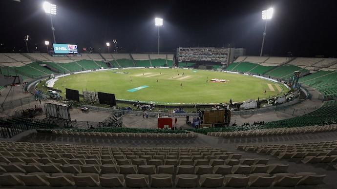 PCB demand for pending dues from PSL stakeholders (Photo Reuters) Pakistan Super League