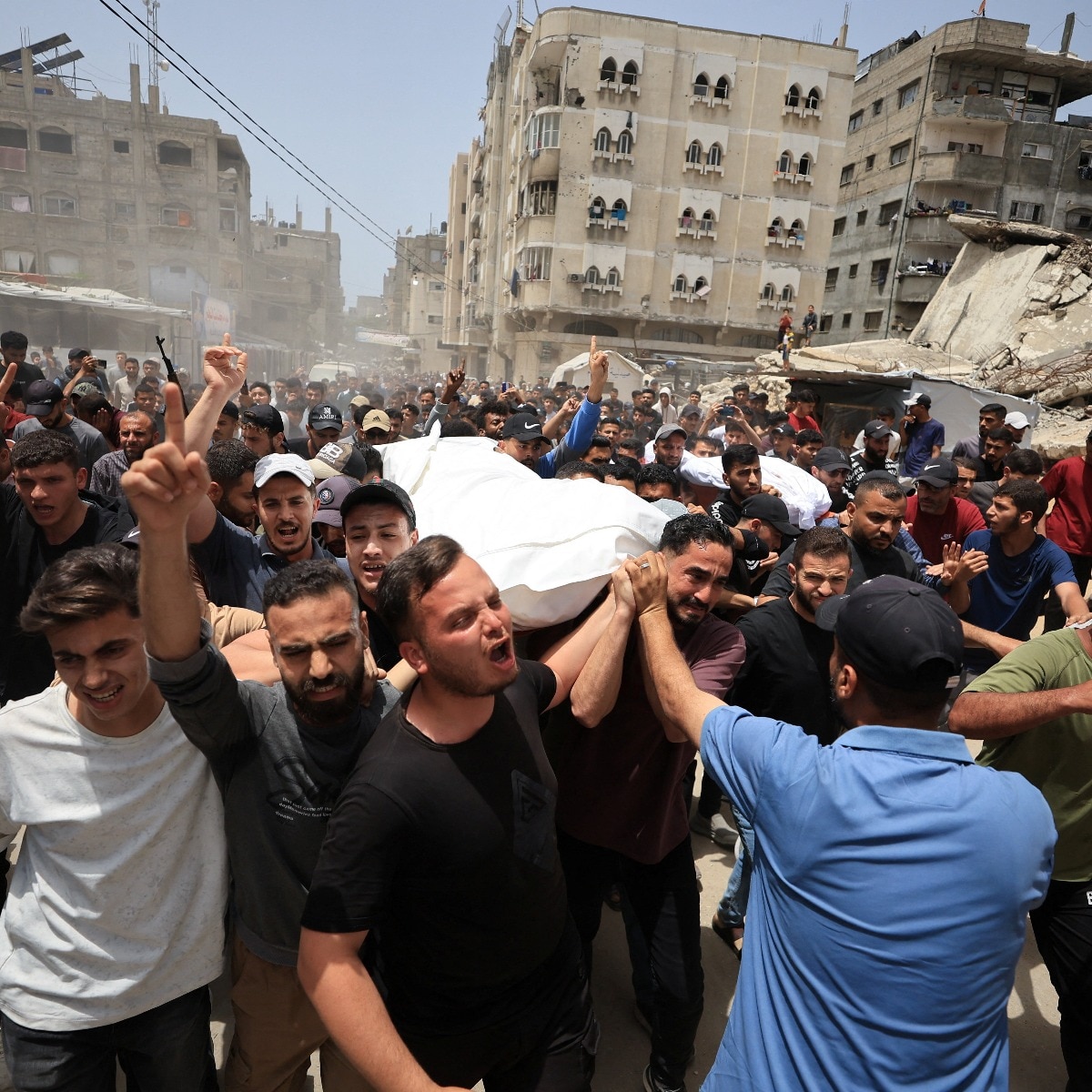 Gaza strikes kill eight as Israel-Hamas ceasefire efforts falter