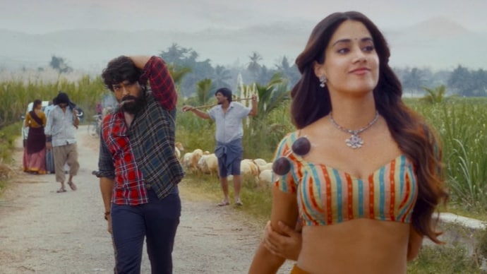 The trailer of Peddi has released on YouTube. Peddi trailer X reaction