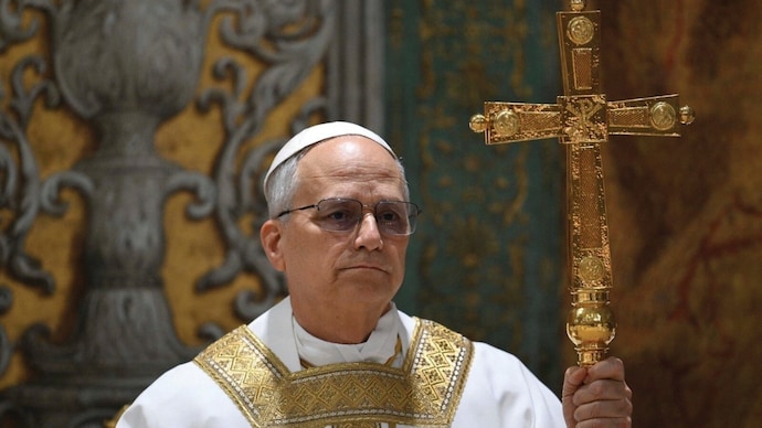 Pope Leo XIV appeared alongside Anthropic co-founder Christopher Olah during the presentation of Magnifica Humanitas. (Photo: AP) Pope Leo XIV (Photo: AP)