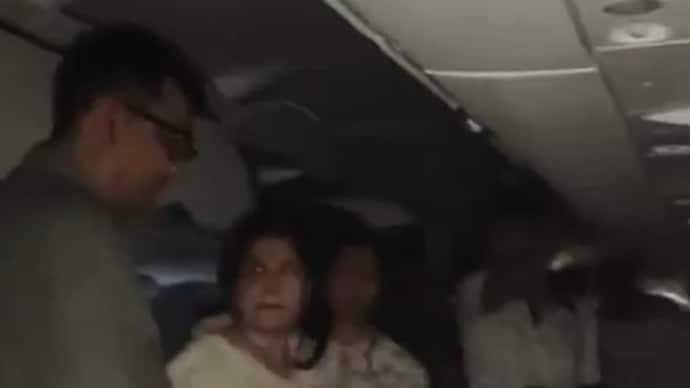 Power outage in IndiGo flight leads to chaos