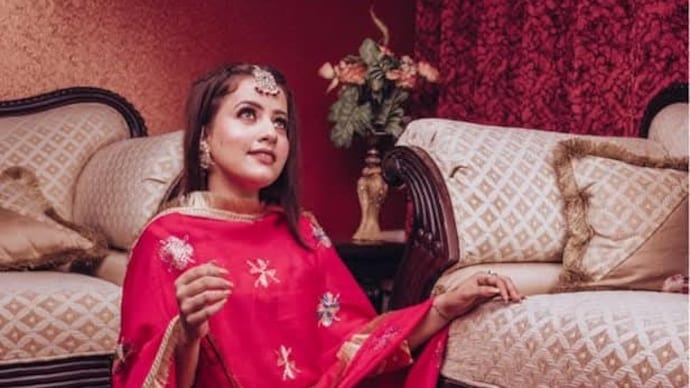 Punjabi singer Inder Kaur found dead six days after being kidnapped