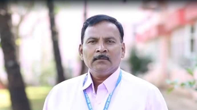 Professor PV Kulkarni has been arrested by the CBI for his alleged role in the 2026 NEET-UG question paper leak. (Visual: Reporter) PV Kulkarni