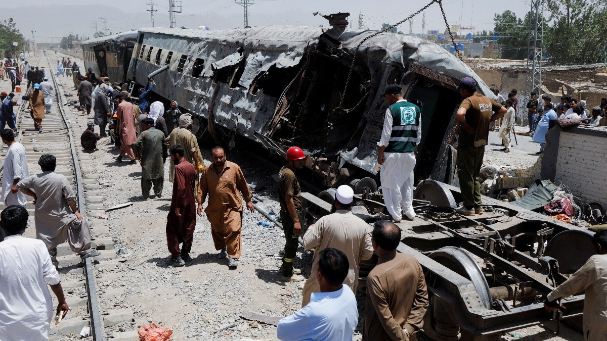 BLA claims attack on Pakistan military train near Quetta killed 82 soldiers