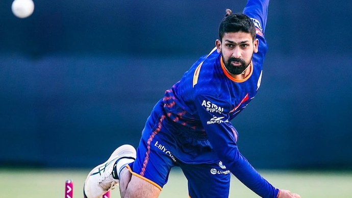 Raghu Sharma First Wicket Celebration