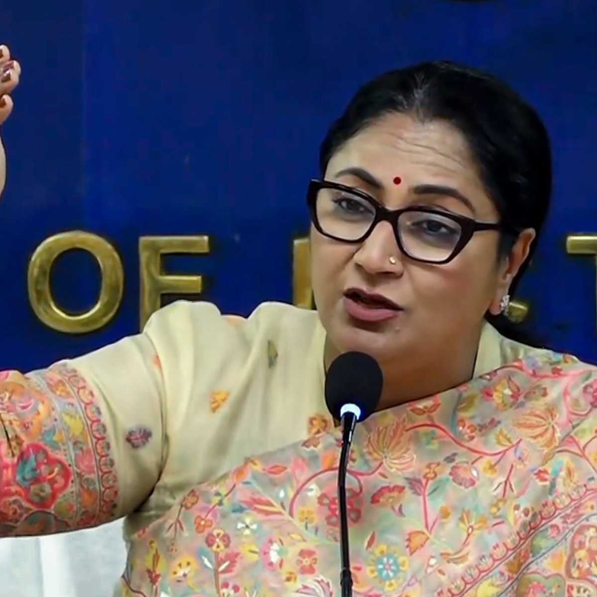 Delhi CM Rekha Gupta backs PM fuel-saving push; ministers shift to metro, EVs