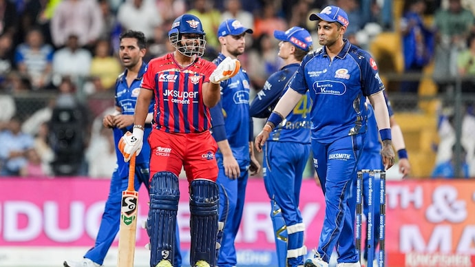 Pant struggled with his captaincy calls against MI (Courtesy: PTI) Rishabh Pant