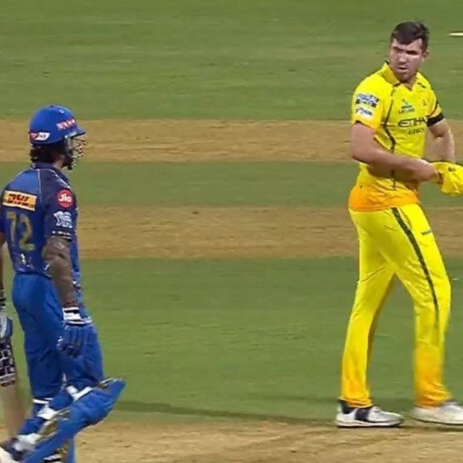 You should go home: How Ruturaj sparked Overton-Tilak clash during MI vs CSK