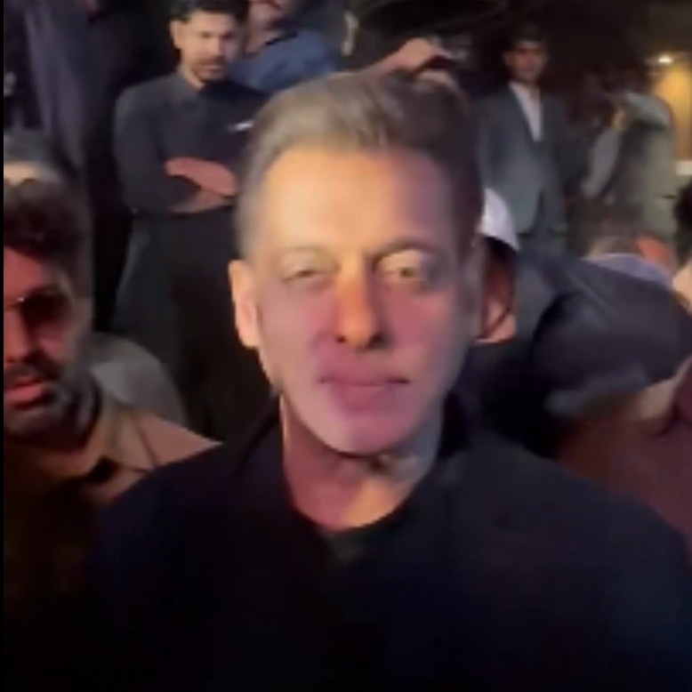 Salman Khan accepts apology from paps after hospital row. Watch