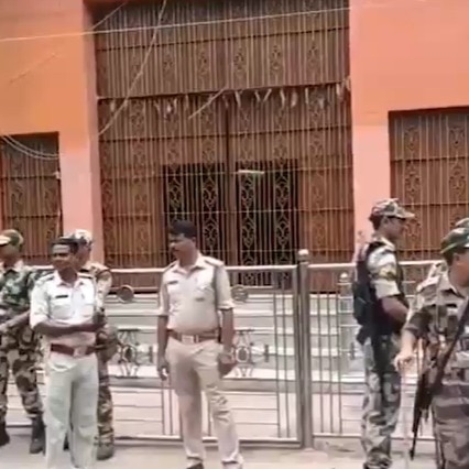 Security tightened in front of Asansol's Durga Temple