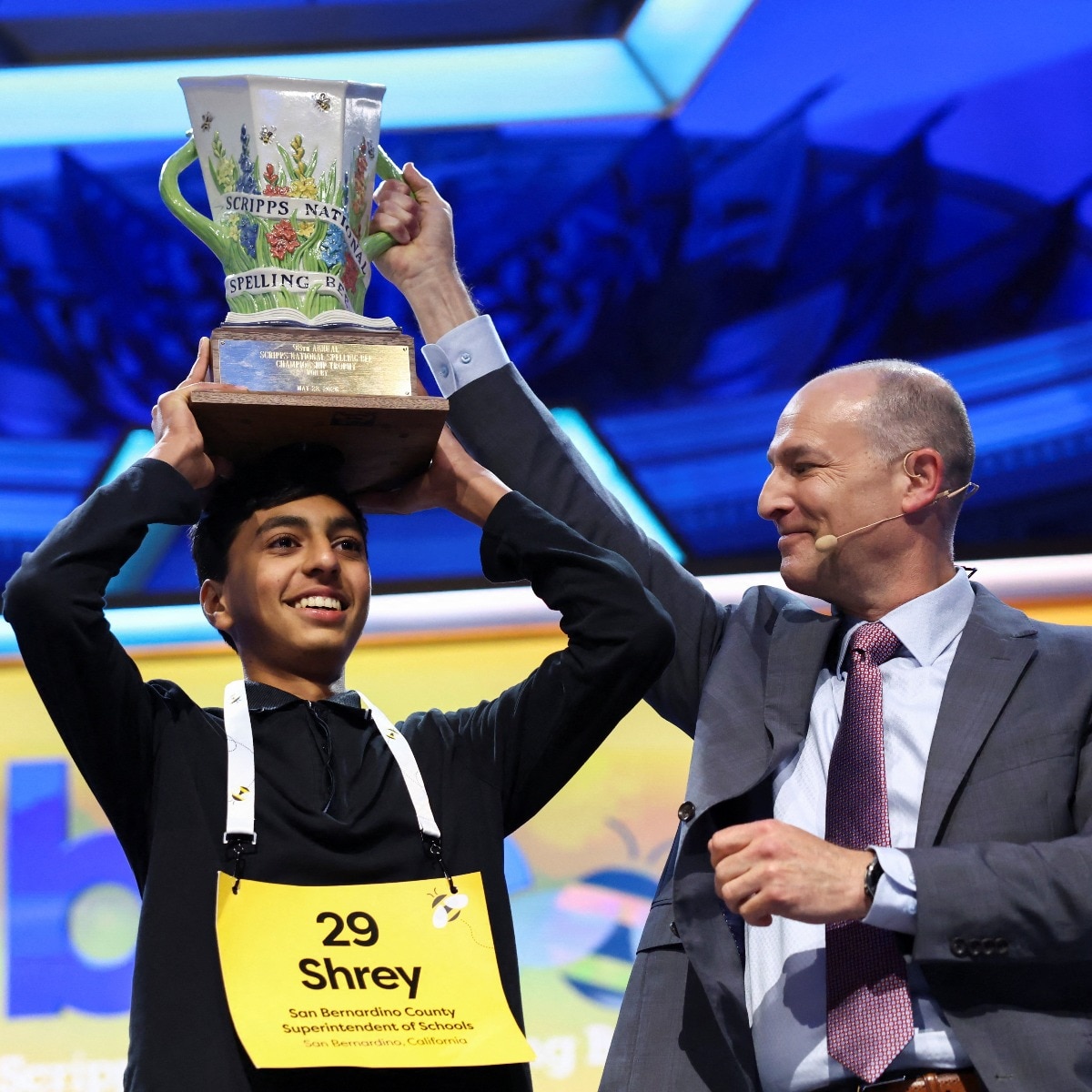 14-year-old Indian-origin teen wins US Spelling Bee