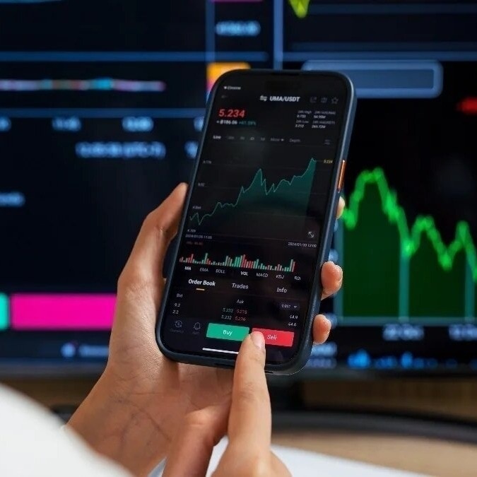 Markets under pressure, rupee weakens. Are index funds a safer long-term bet?