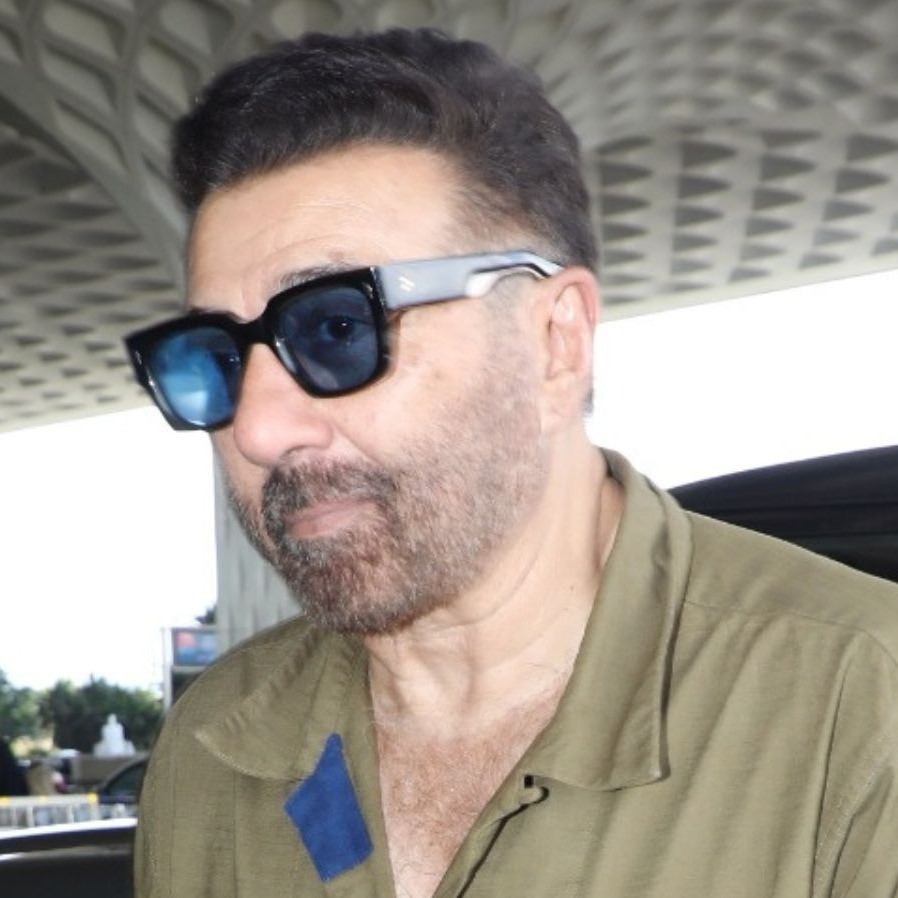 Sunny Deol waits for wife Pooja as couple makes rare public appearance. Watch