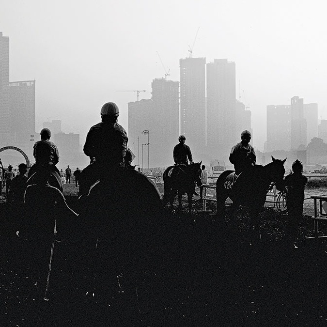 The agony and the ecstasy | Sunhil Sippy's pictorial narrative of Mumbai horse racing