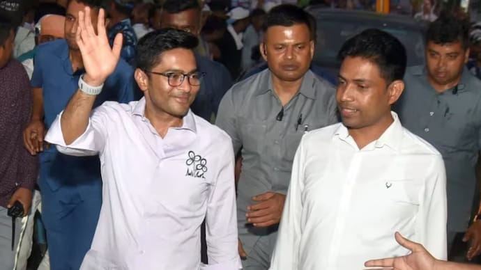 Jahangir Khan, TMC Number 2 Abhishek Banerjee's trusted aide, withdrew from the Falta repoll, ensuring a collapse of the Diamond Harbour Model. (Image: File) The undoing of Jahangir and TMC's Diamond Harbour model.
