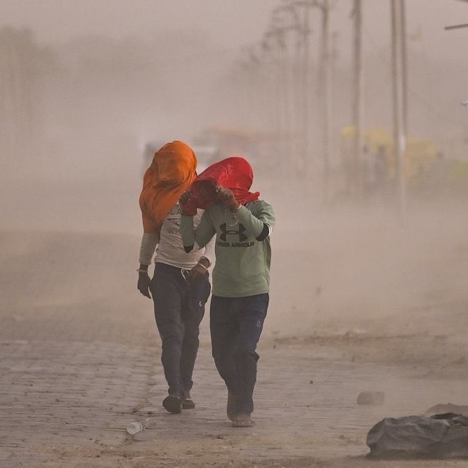 More storms coming from Pakistan: 80 kmph winds to hit India tonight