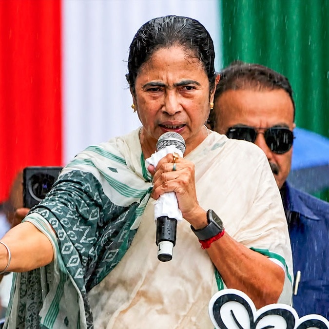 Return as 'street fighter' or Delhi chalo: What Mamata may plan next
