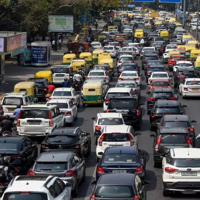 Delhi traffic curbs today: Routes to avoid near Bharat Mandapam