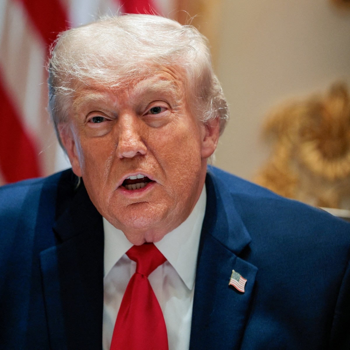 Trump enters high-stakes White House meeting on final decision on Iran deal