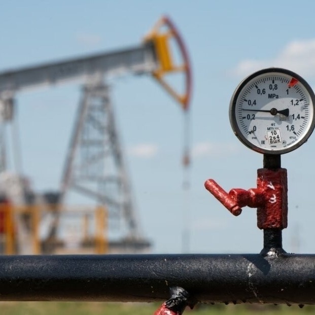 US extends sanctions waiver on Russian seaborne oil by 30 days amid Hormuz tensions; pressure on India eases
