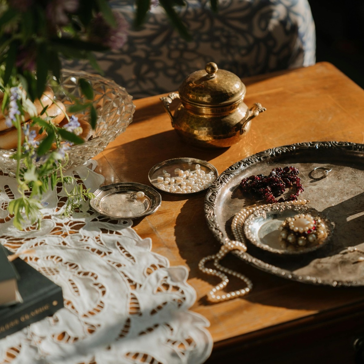 India’s most famous bazaars for antique shopping