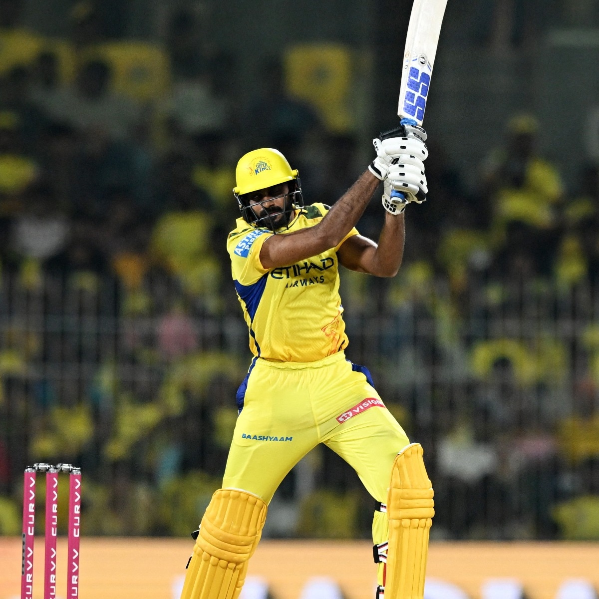 Vijay Shankar retires from IPL and domestic cricket, to prolong career overseas