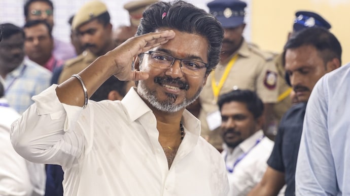 vijay tvk